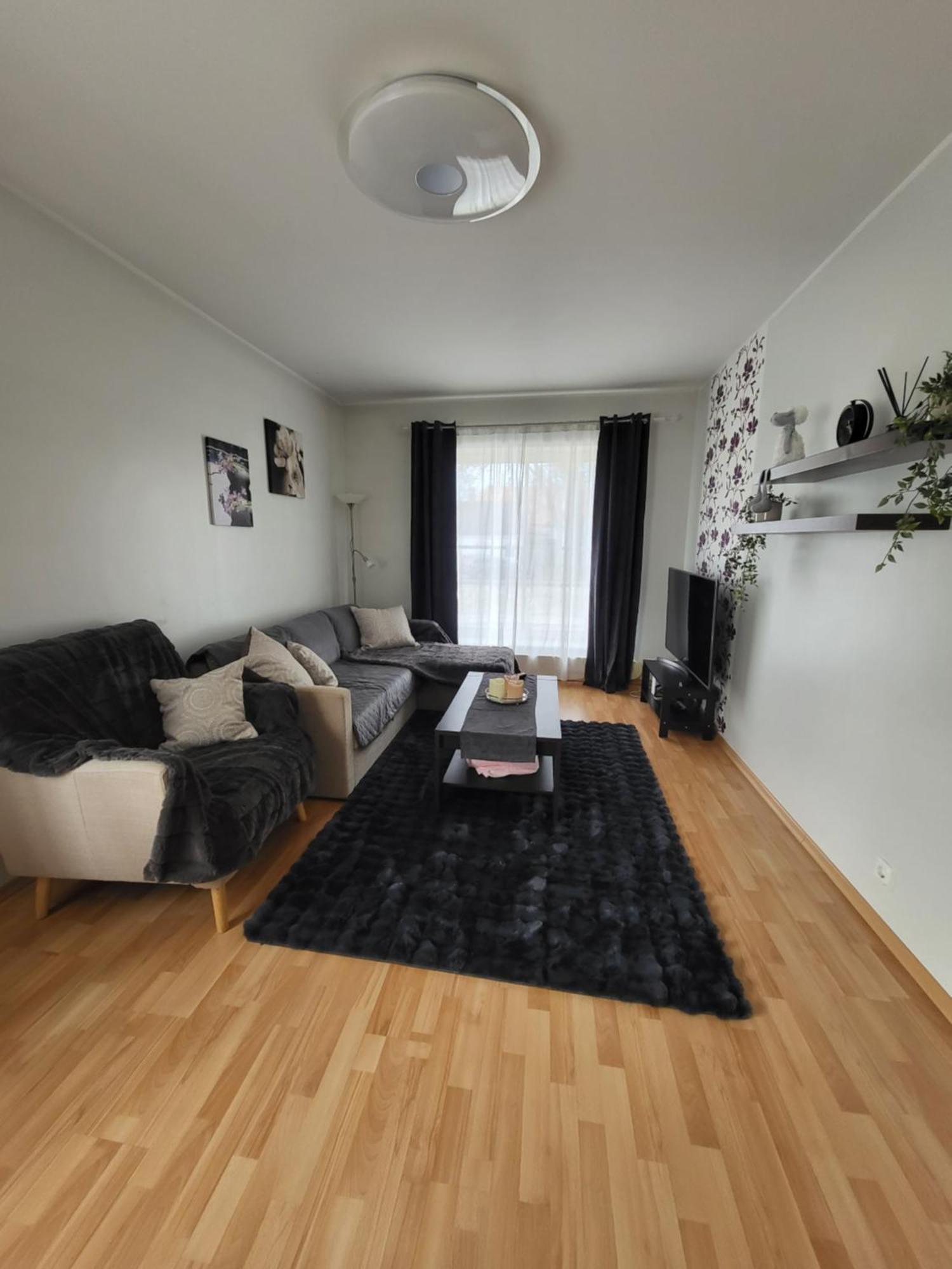 Long Holiday Apartment Kuressaare Exterior foto